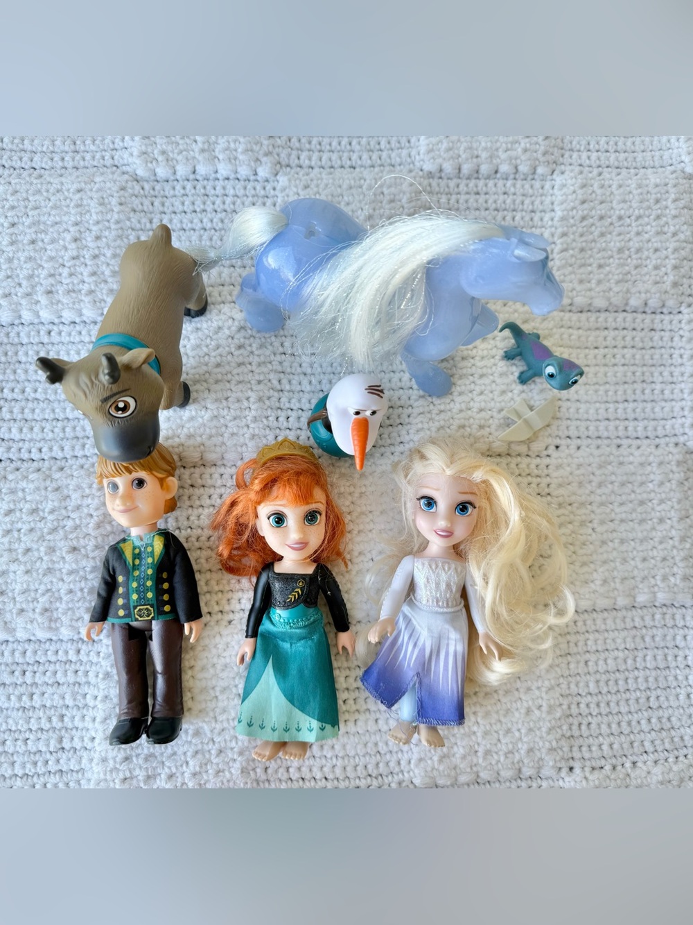 Disney Frozen 2 Petite Storytelling Set - Picture 12 of 13